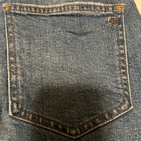 SOLD Madewell The Perfect Vintage Crop Jean with Knee Rips - Size 27P - Picture 9 of 13